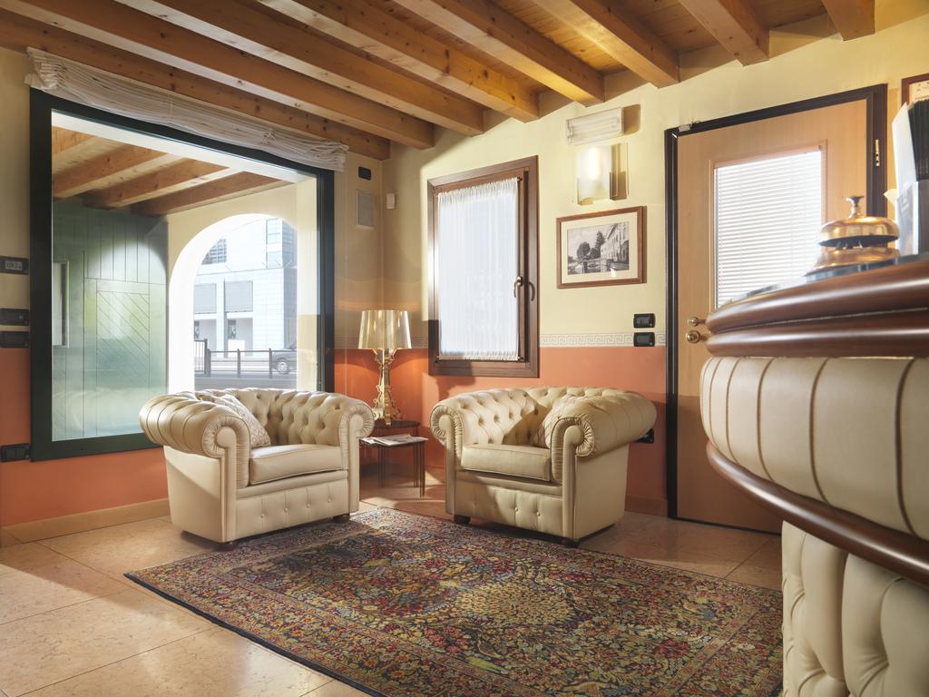 Hotel & Residence Roma Camposampiero Exterior photo